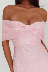 Fairytales Off-Shoulder Jacquard Maxi Dress Pink